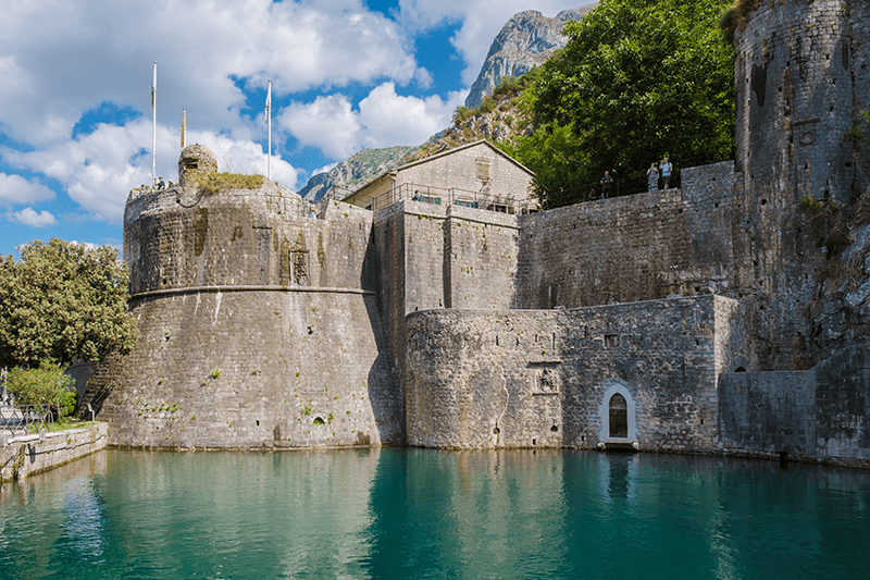 discover kotor s ancient fortifications amid stunn 2025 01 10 03 17 18 utc min